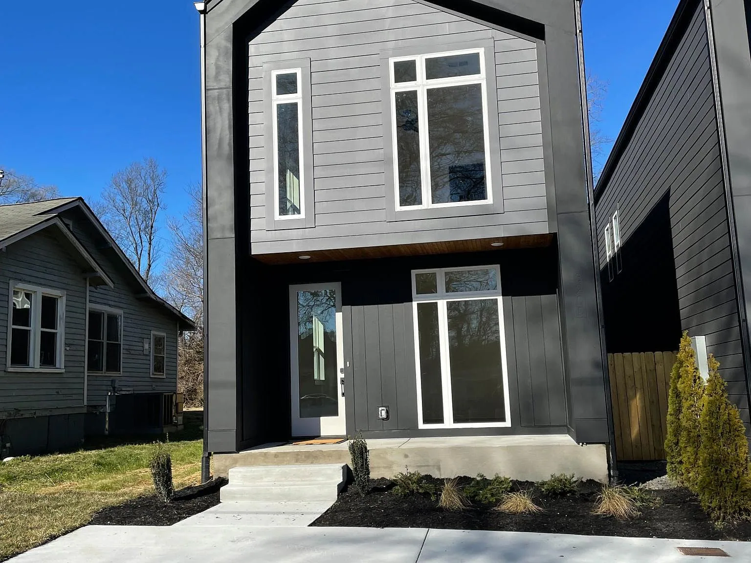 320 Leafland Ave, Nashville