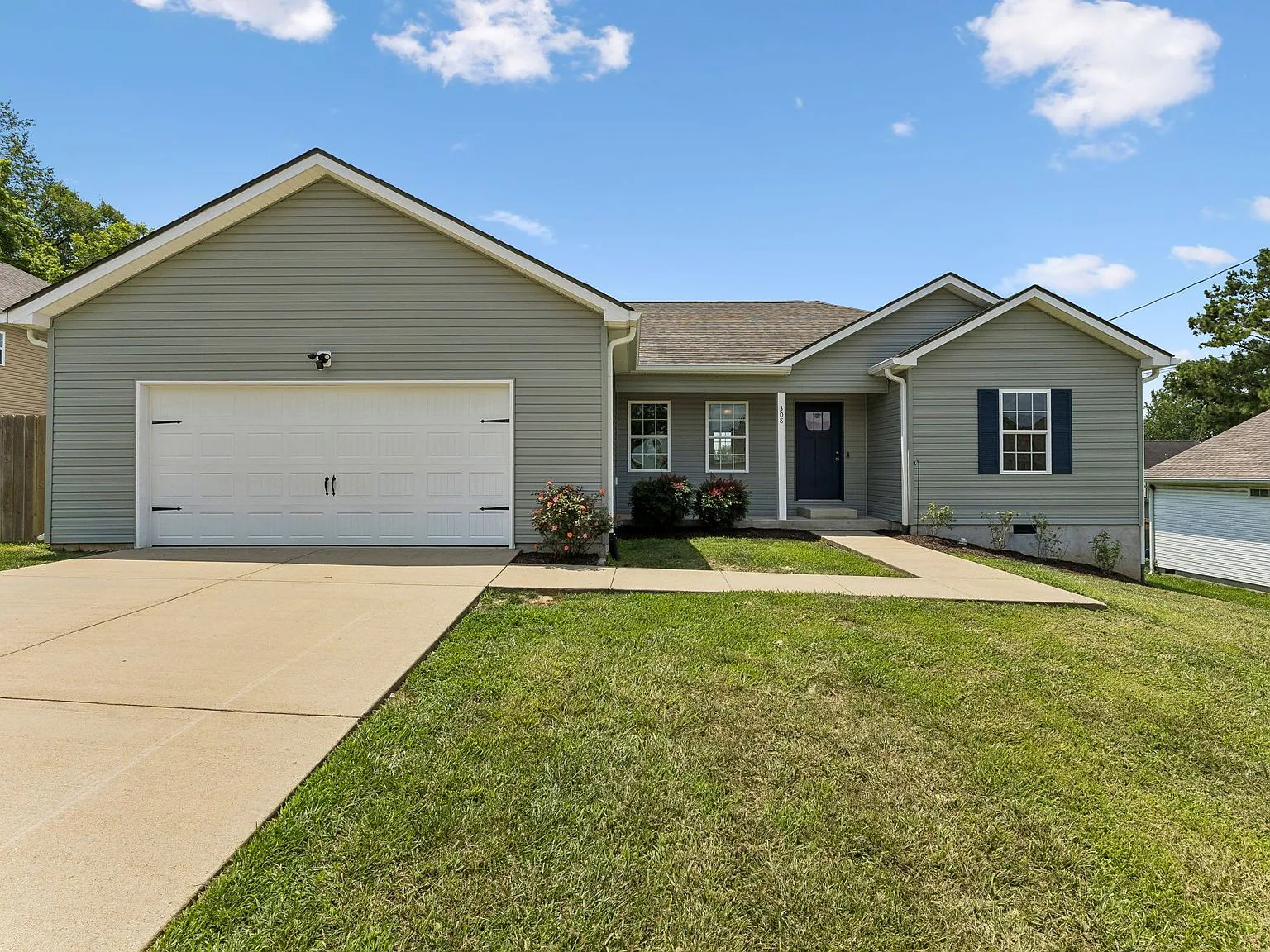 308 Marymont Ln, Columbia