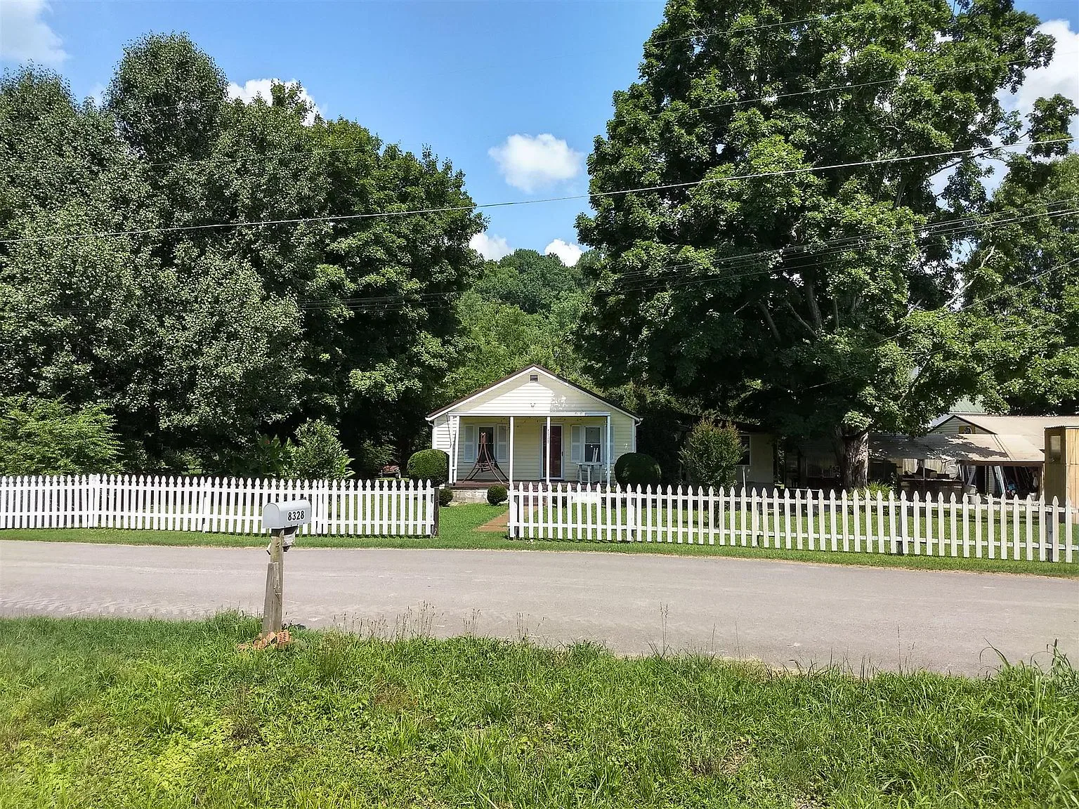 8328 Sandy Hook Rd, photo 2