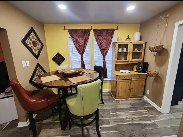 426 Park St, photo 6