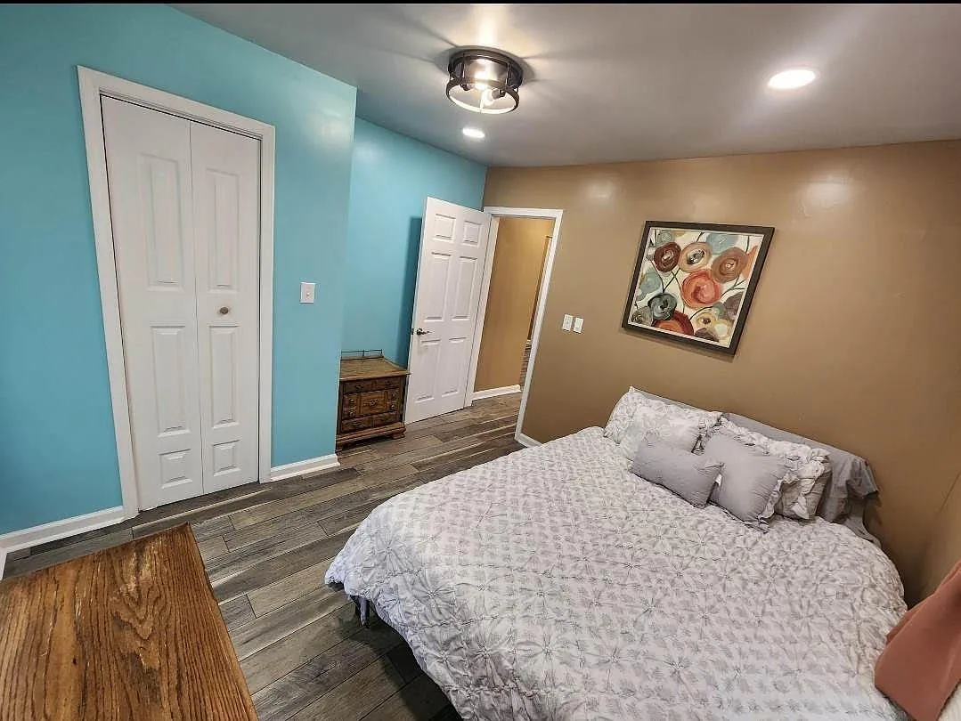 426 Park St, photo 9